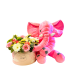 Ελεφαντάκι ροζ με σύνθεση λουλουδιών